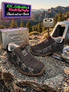 Vintage Oakley SILK Brown Gum Slip On Sneaker Y2K Gorpcore Techwear Mens US 7.5